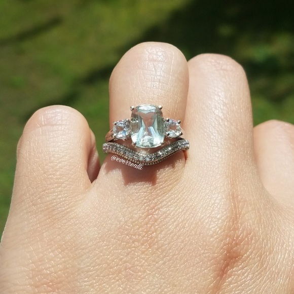 NEW Silver Diamond Curved Milgrain Band Ring - Picture 4 of 7